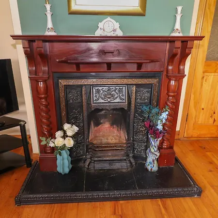 Дом отдыха Levally House *