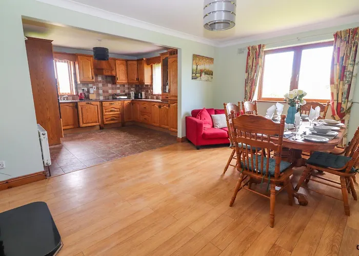 Levally House 度假居